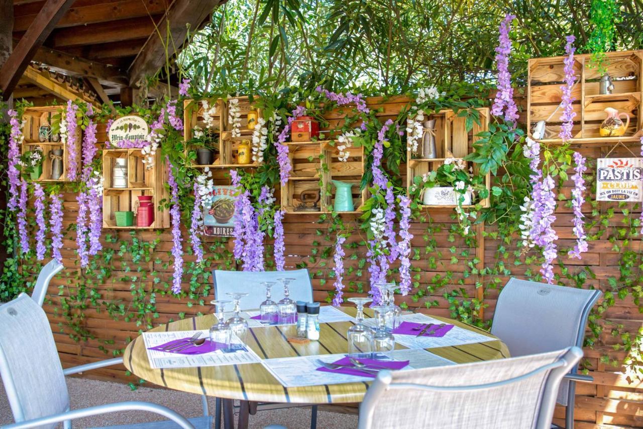 Les Pins Blancs En Provence Hotel Le Muy Eksteriør billede
